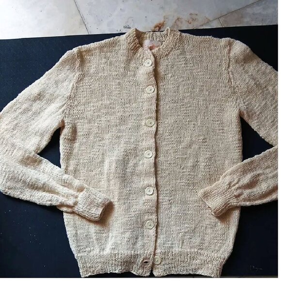 Hand Crafted Sweaters - Hand Knitted Cardigan Sweater One Of A Kind Pale Yellow - Vintage Wool M